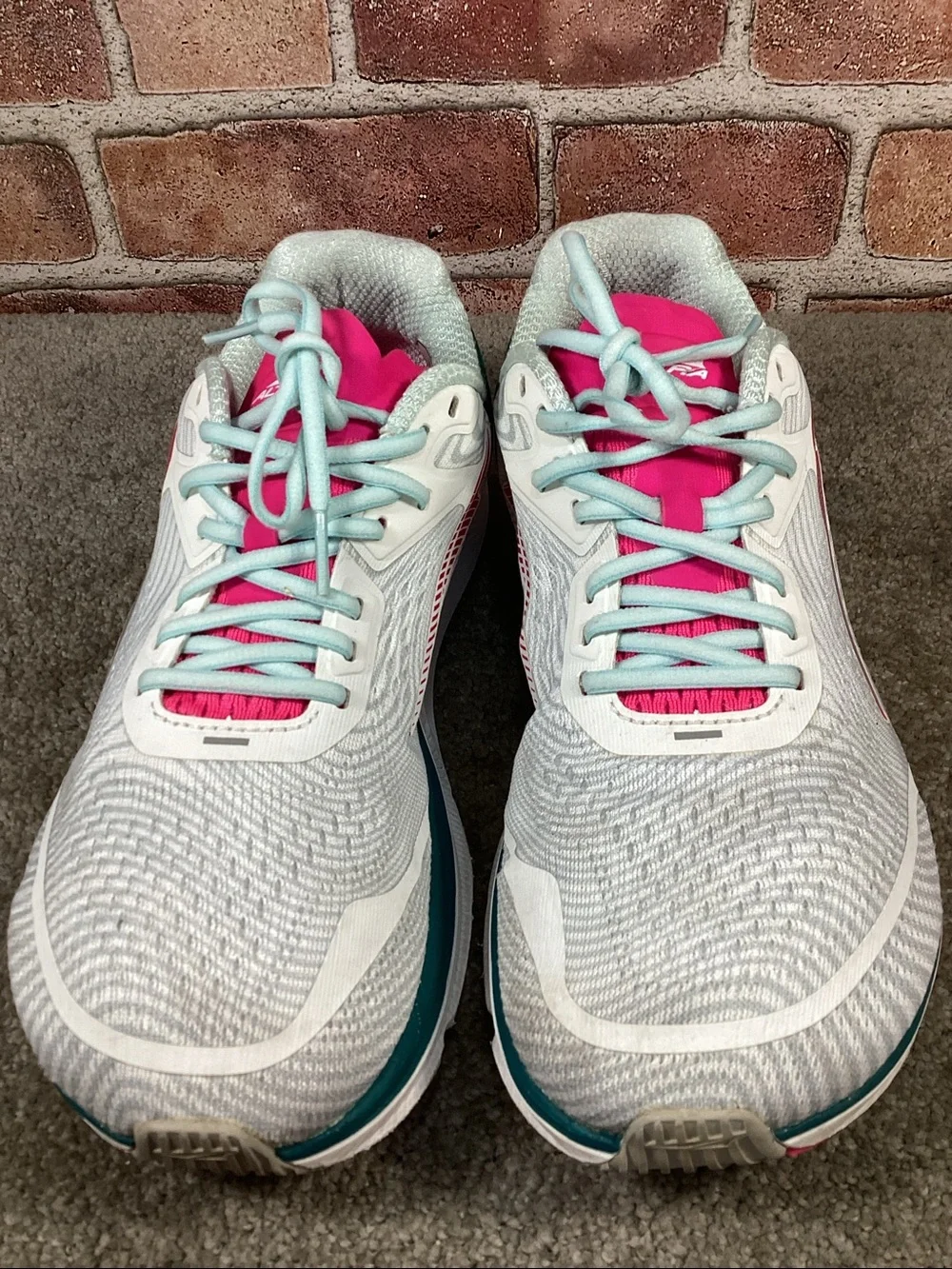 Altra Torin 5 Women’s running shoes sneakers size 9.5